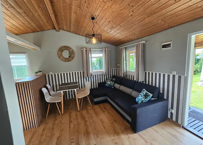 Letniskowy אכסניה קולז'בו